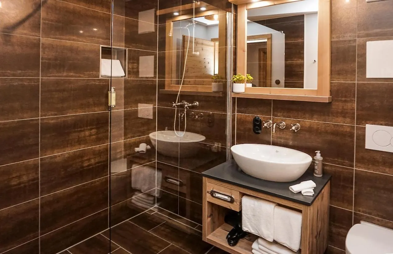 Alpin Lodges - Moderne Appartements Mit Zugang Zu 3000 Qm Spa Panoramahotel Oberjoch Bad Hindelang 0*,  Germany
